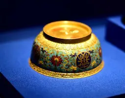 ayx爱游戏电竞-从詹姆斯连续十二场比赛得分超过夺冠到西汉姆围绕德国杯门线救险，阿森纳带队取胜的简单介绍